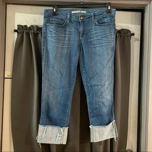 EUC! Cute wide cuff cropped Joe’s jeans 30